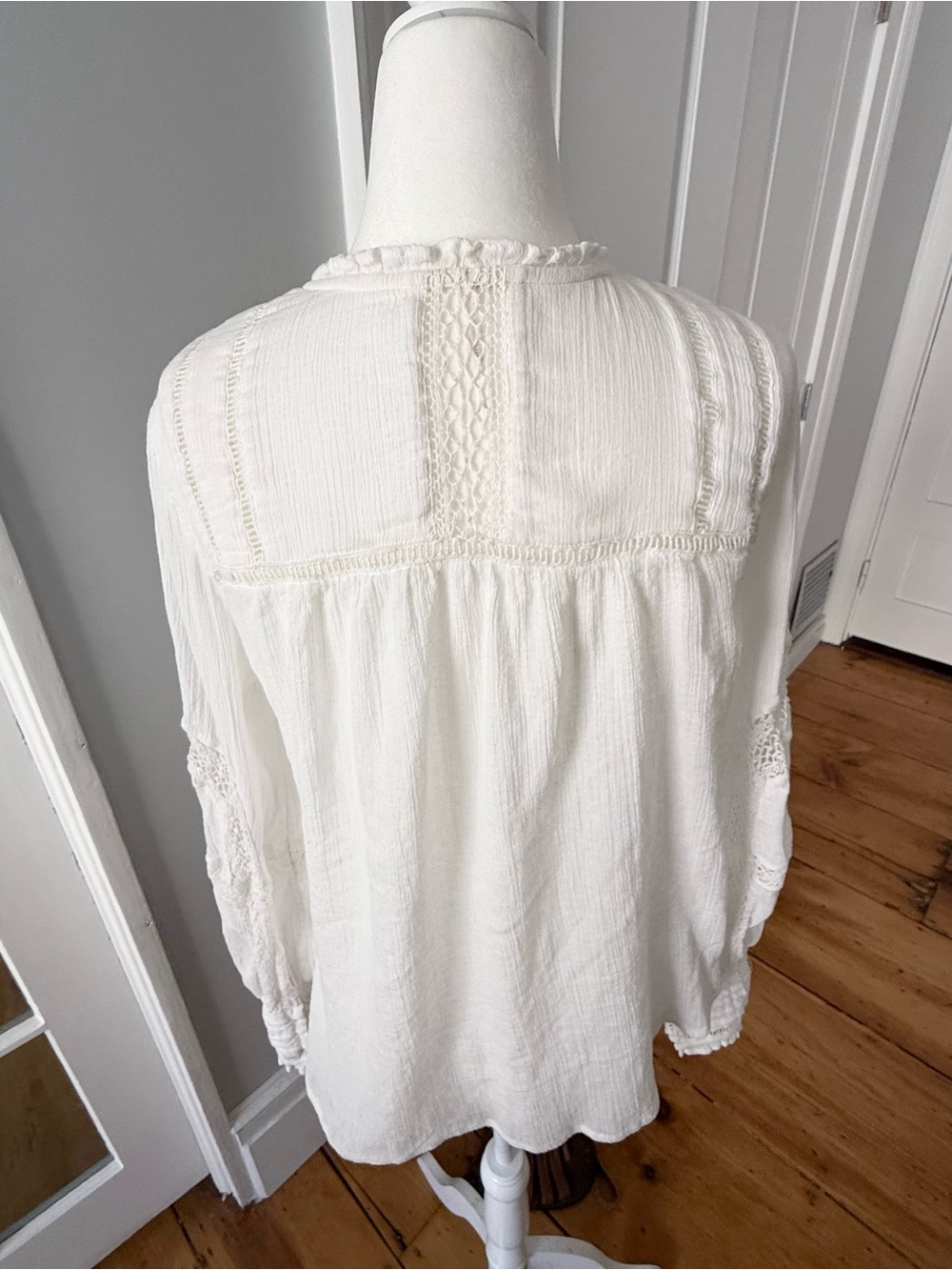 Free People Women's White Button-Down Boho Blouse - Picture 3 of 7